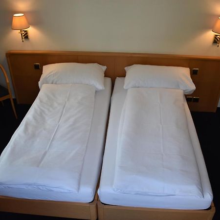 Hotel Schwert 奈福尔斯 外观 照片