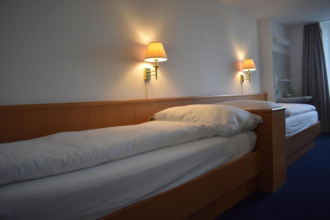 Hotel Schwert 奈福尔斯 外观 照片